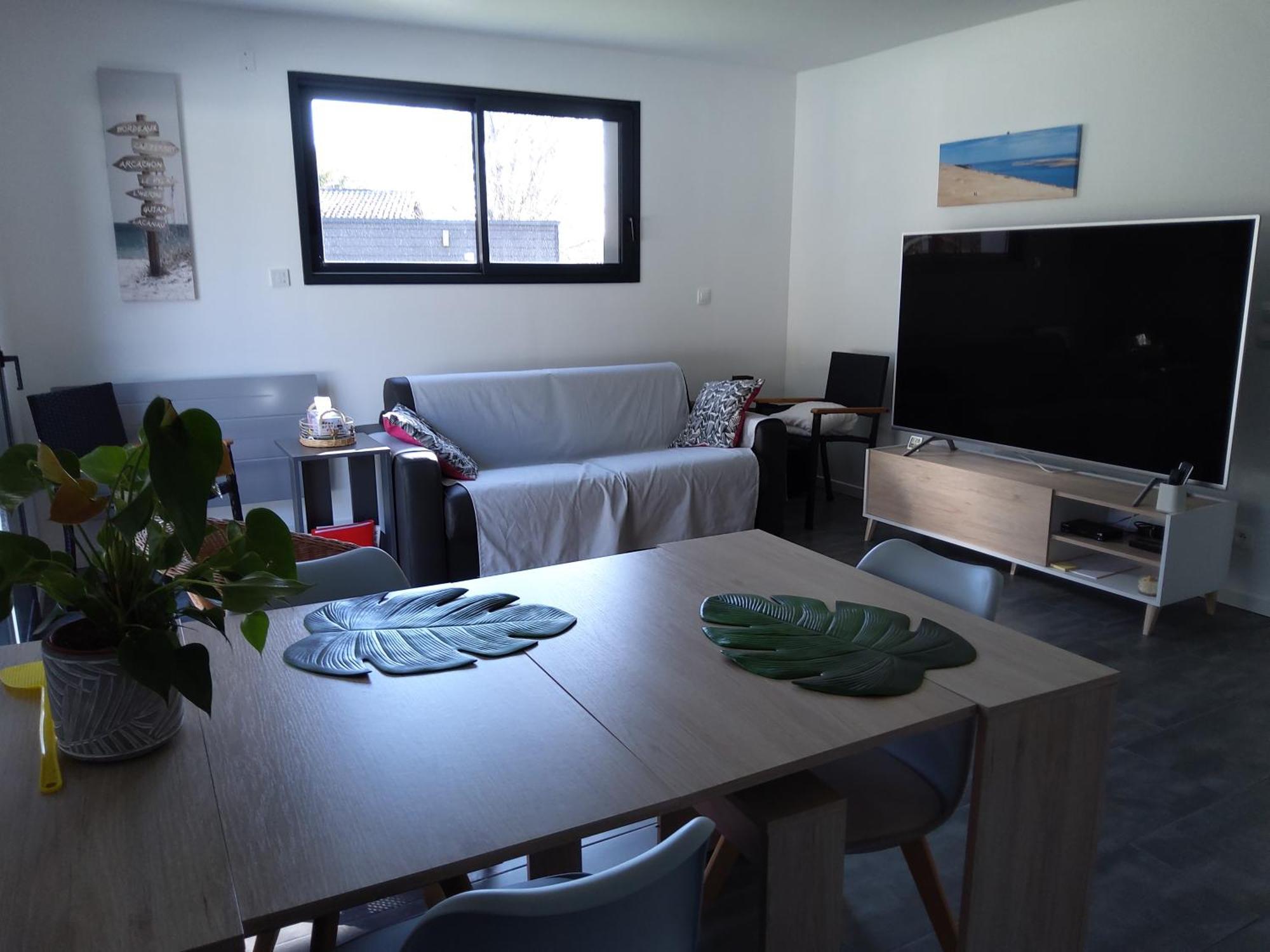Maison D'Hote Neuve : T2 Pour 4 Voyageurs 미오 외부 사진